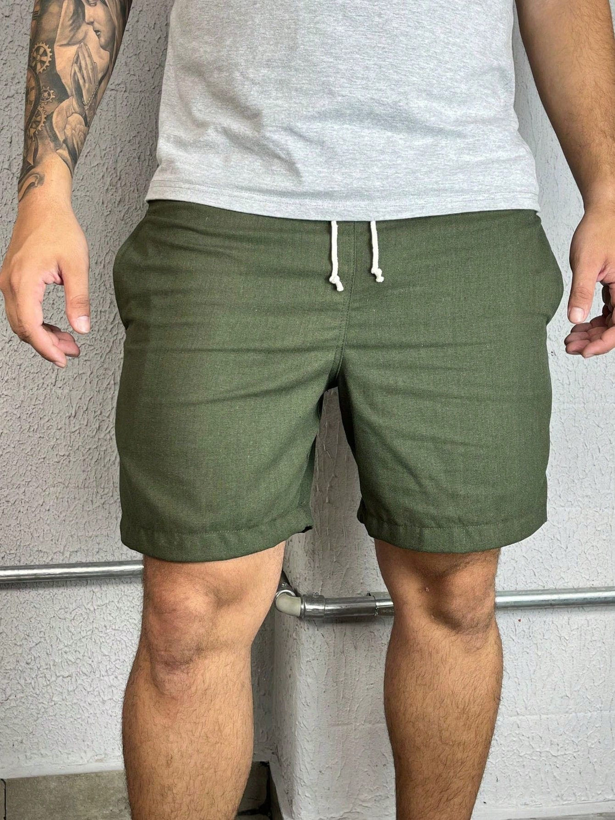 Bermuda em Linho Masculina com Cordão