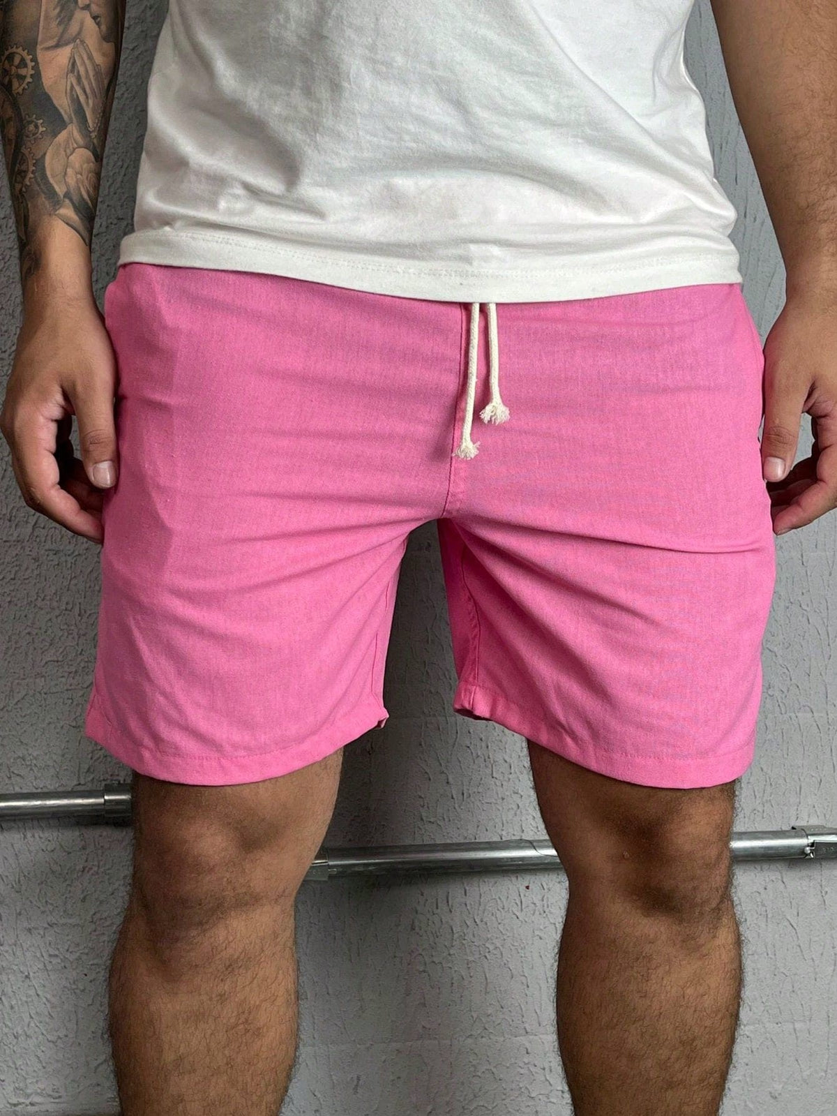 Bermuda em Linho Masculina com Cordão