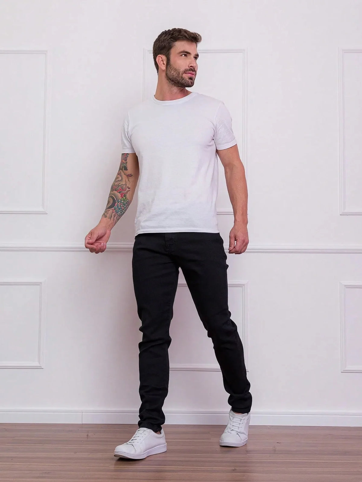 Calça jeans preta skinny masculina